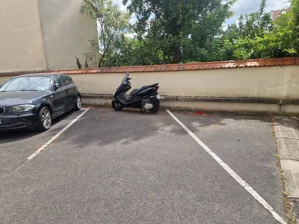Parking 18 m²