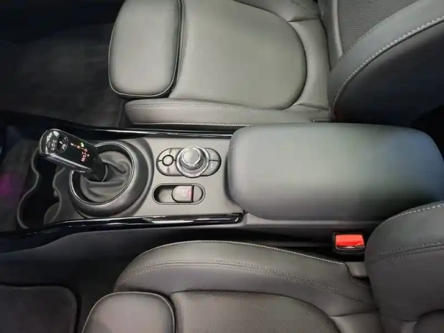 Mini Mini clubman cooper 136 ch dkg7 — photo 21