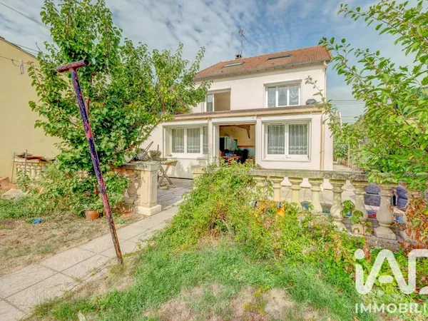 Maison 9 pièces 165 m²