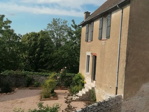 Maison 70m2 avec jardin Mellecey 160000