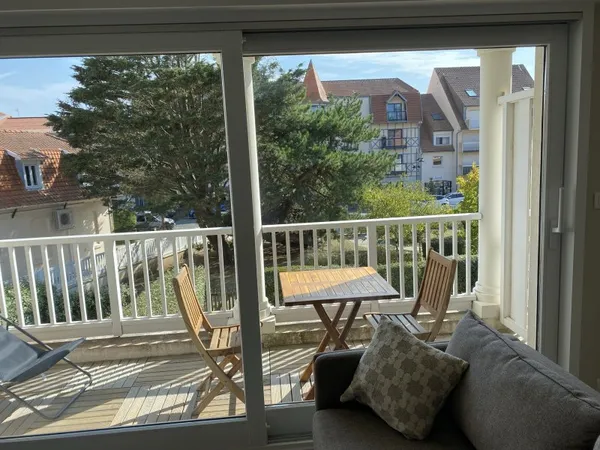 Loue studio meublé - 28m²
