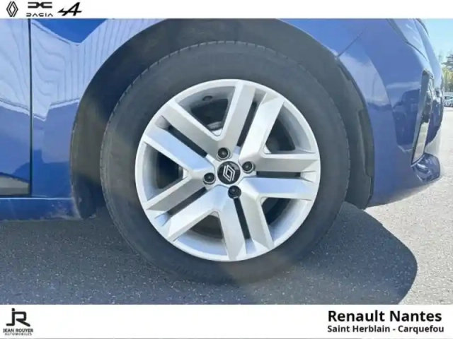Renault Clio 1.0 tce 90ch evolution - auto ecole — photo 24