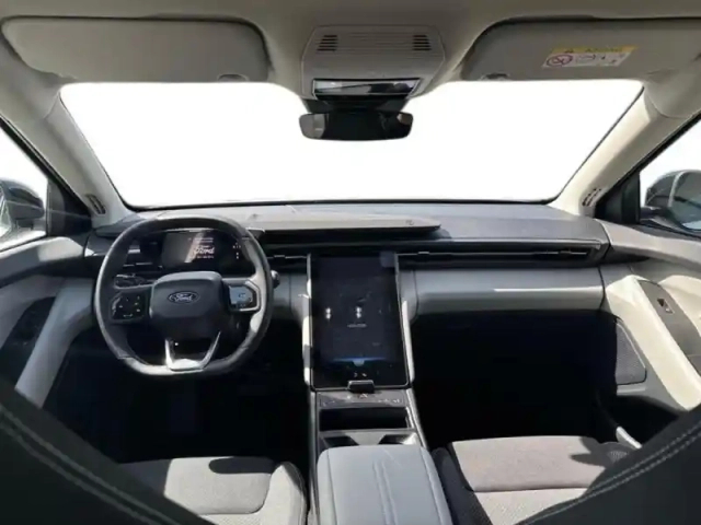Ford Explorer 170ch standard range 52kwh style rwd — photo 6