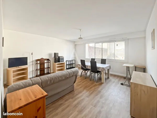 Appartement 2 pièces 63 m²