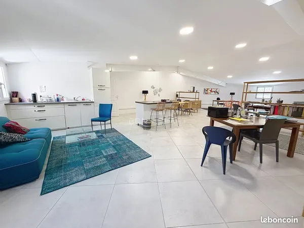 Local 106 m² Afa