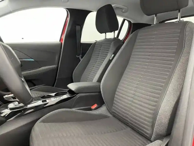 Peugeot 208 electrique 50 kwh 136ch — photo 14