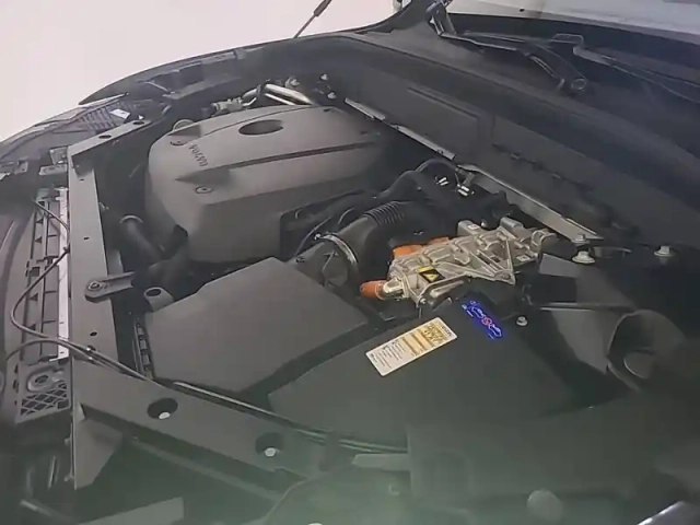 Volvo Xc60 t6 awd hybride rechargeable 253 ch+145 ch geartronic 8 — photo 15