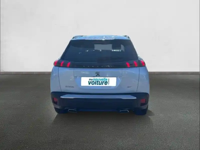 Peugeot 2008 puretech 130 s&amp;s eat8 — photo 5