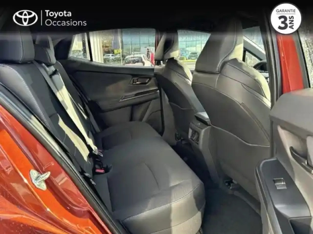 Toyota C-Hr + 224ch 77kwh design grande autonomie — photo 7
