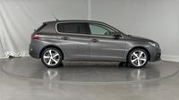 Peugeot 308 1.2 PureTech 130ch €6.c S&S Allure — photo 4