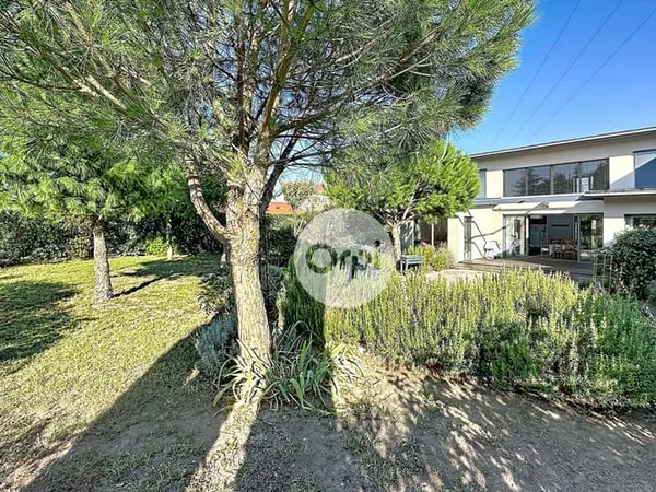 Maison 6 pièces 155 m²