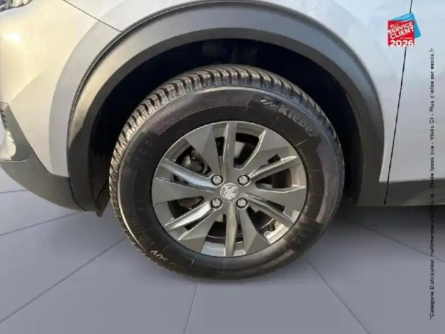 Peugeot 2008 1.2 puretech 130ch s&amp;s style eat8 — photo 40