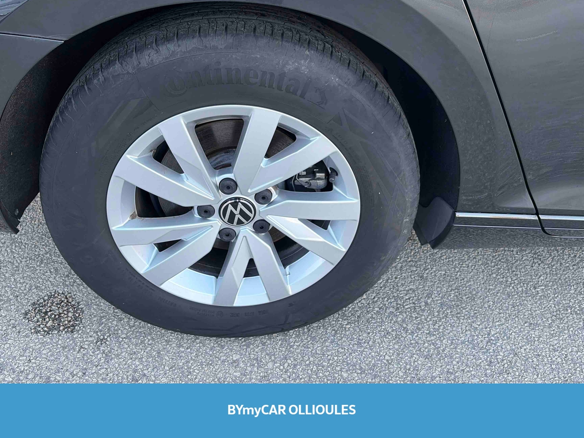 Volkswagen Passat SW 2.0 TDI EVO SCR 150 DSG7 — photo 36