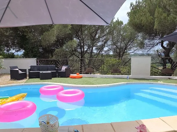 Maison 6 pièces 185 m²