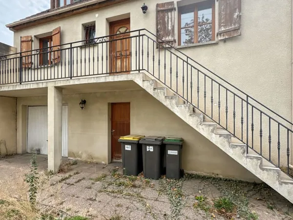 Maison traditionnelle 6 pièces à vendre à Morsang-sur-Orge - 4 chambres, sous-sol et grand séjour lu