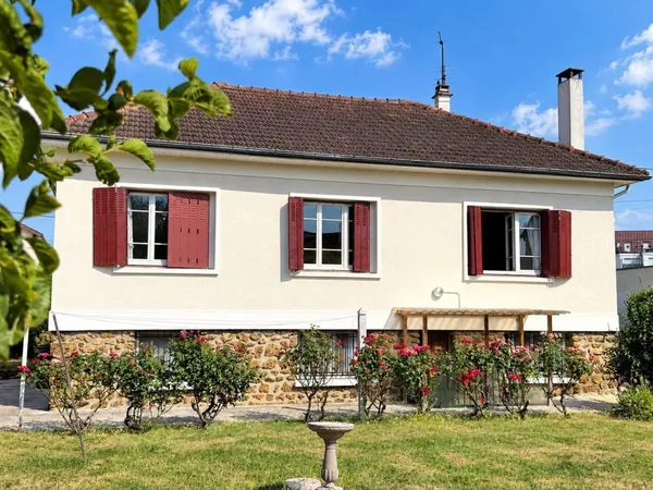 Vends maison - 108 m² - 4 pièces, 3 chambres - Paray-Vieille-Poste 91550