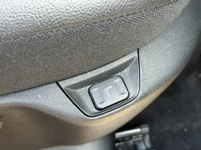 Citroën C4 Picasso grand c4 spacetourer puretech 130ch s&amp;s shine pack eat8 7cv — photo 14