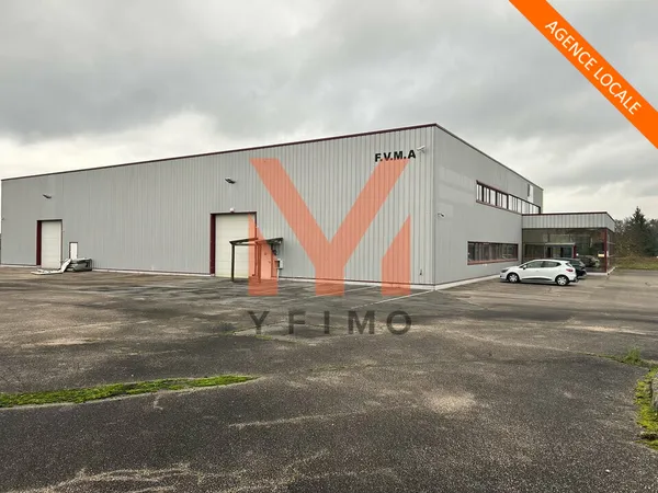 1510m2 - Entrepôt à VENDRE