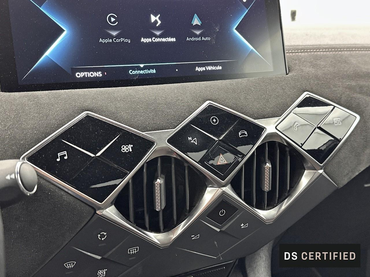 Ds Ds 3 crossback e-tense performance line+ — photo 28