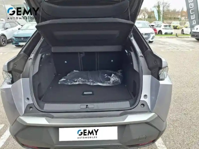 Peugeot 3008 hybrid 145 e-dcs6 — photo 44