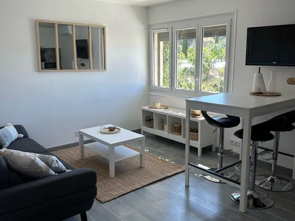 Appartement T2 de 28m2, meublé avec jardin
