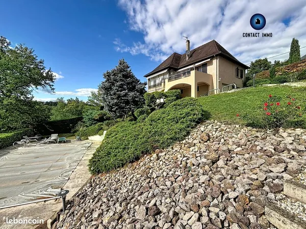 Maison 6 pièces 170 m²