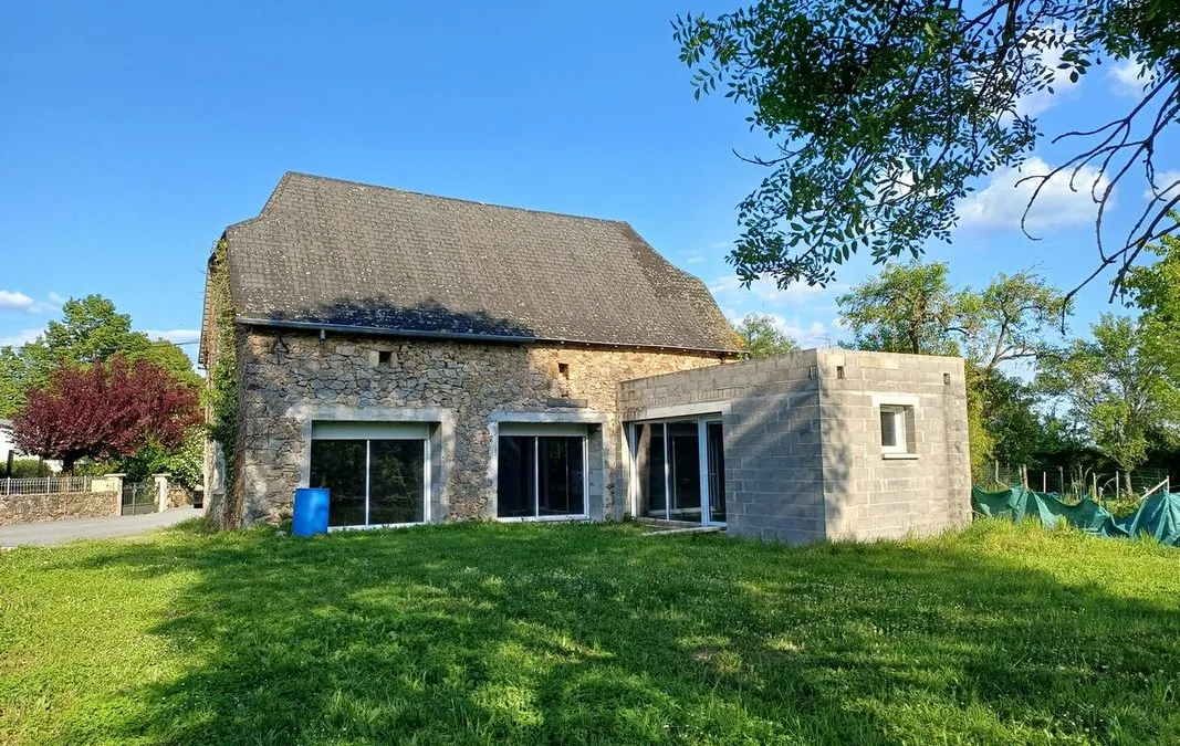 Photo 1