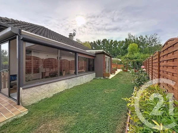 Maison 5 pièces 200 m²