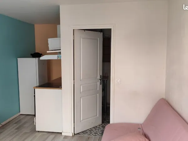 Ravissant studio à Longjumeau