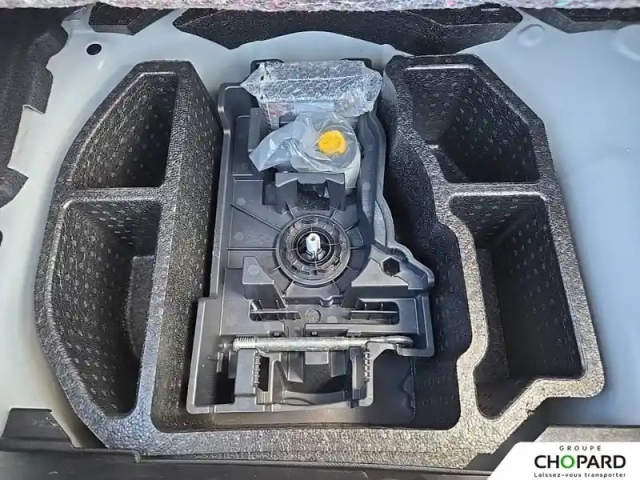 Peugeot 208 puretech 75 s&amp;s bvm5 — photo 103