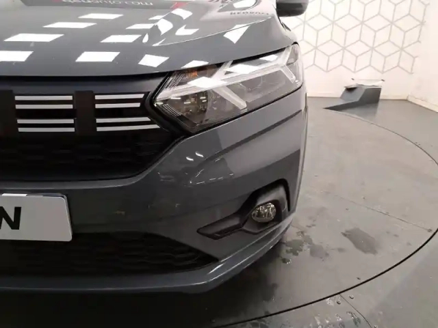 Dacia Sandero eco-g 100 — photo 92