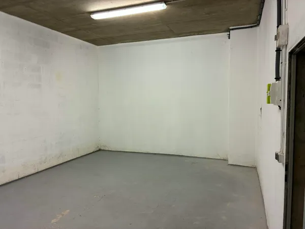 Location de Cave/Local de stockage, archivage