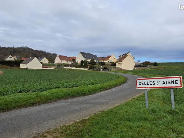 Terrain à bâtir 700M2 Celles-sur Aisne 02370