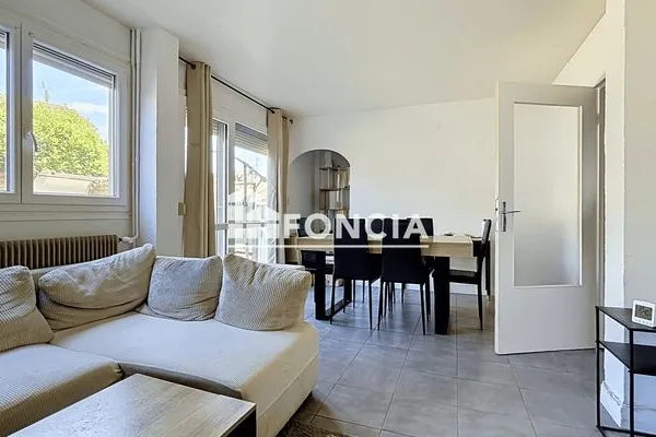 Maison 5 pièces 92 m²