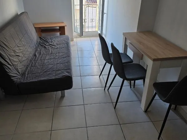 T2 duplex refait à neuf en centre-ville