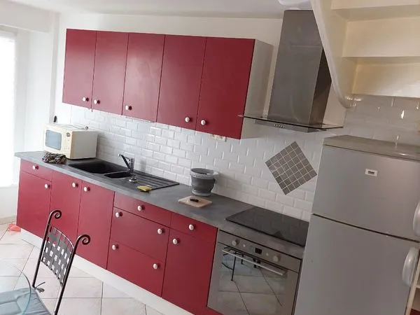Loue maison meublée