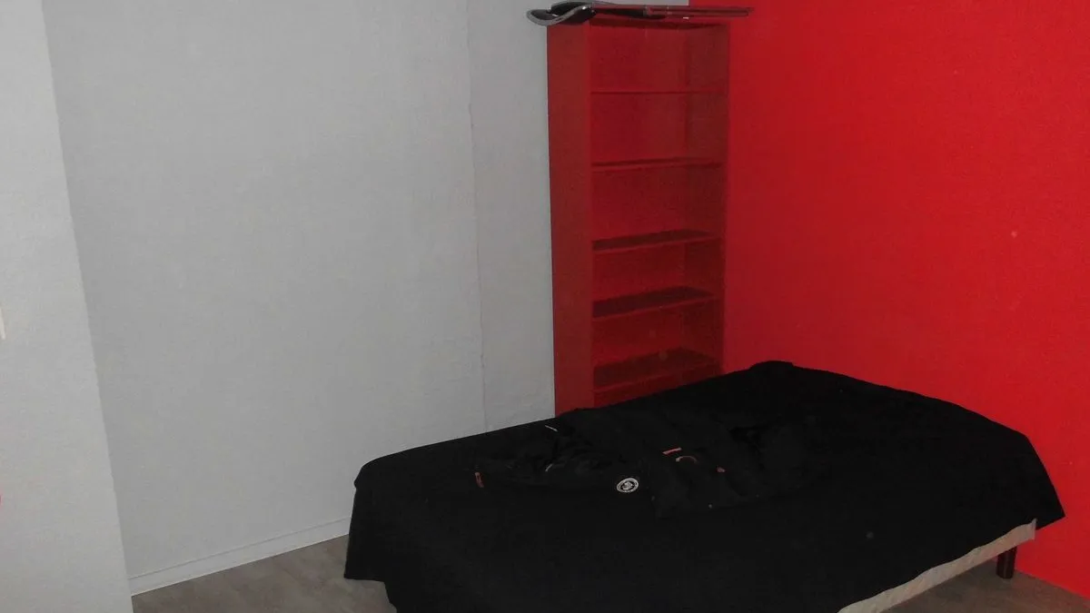 Photo 2