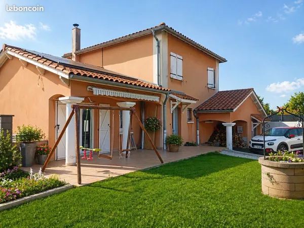 Maison individuelle de 140 M2 avec terrain