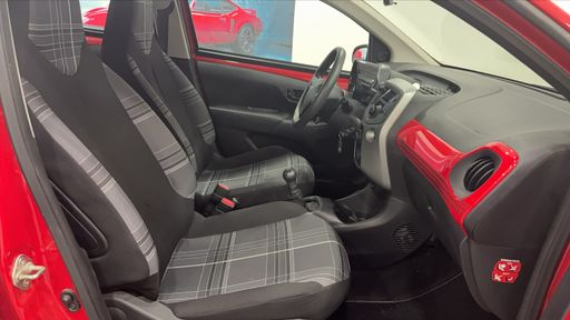Peugeot 108 1.0 VTi 68 - Style – 2017 – 39800 km – Essence – Boîte Manuelle — photo 7