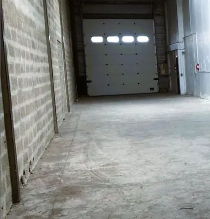 Location Entrepot