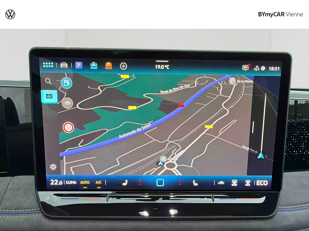 Volkswagen Tiguan 1.5 eHybrid 204ch DSG6 — photo 15