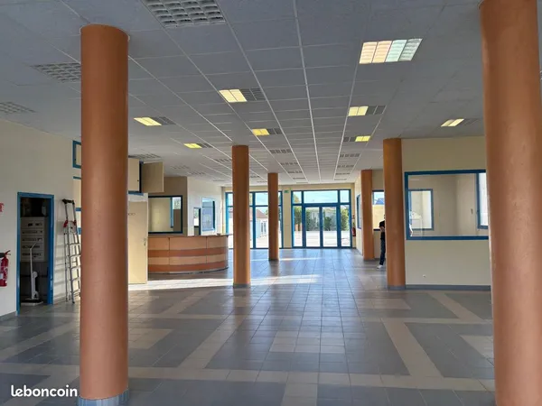 Bureaux, local commercial 275 m² CHATEAUROUX