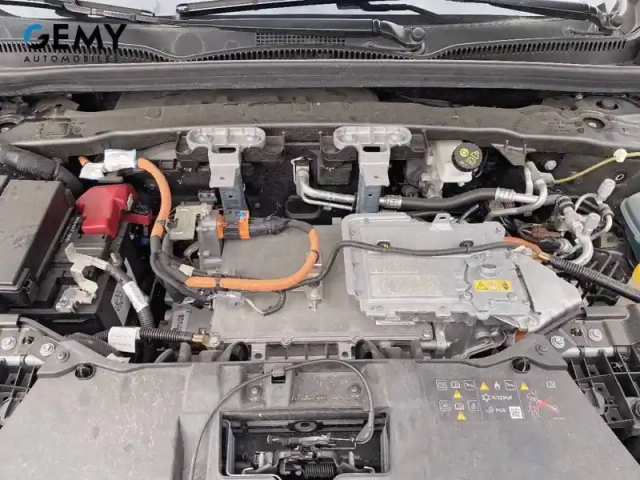 Renault Megane e-tech ev60 220 ch super charge — photo 48