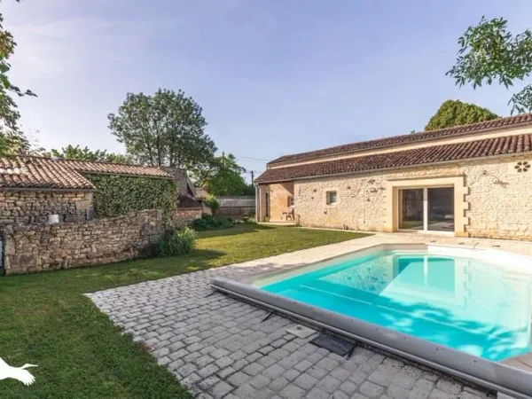 Maison 7 pièces 275 m²