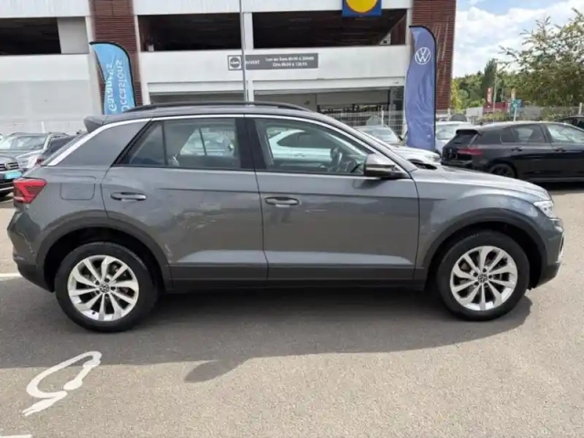 Volkswagen T-Roc 1.5 tsi evo 150ch life plus dsg7 — photo 6