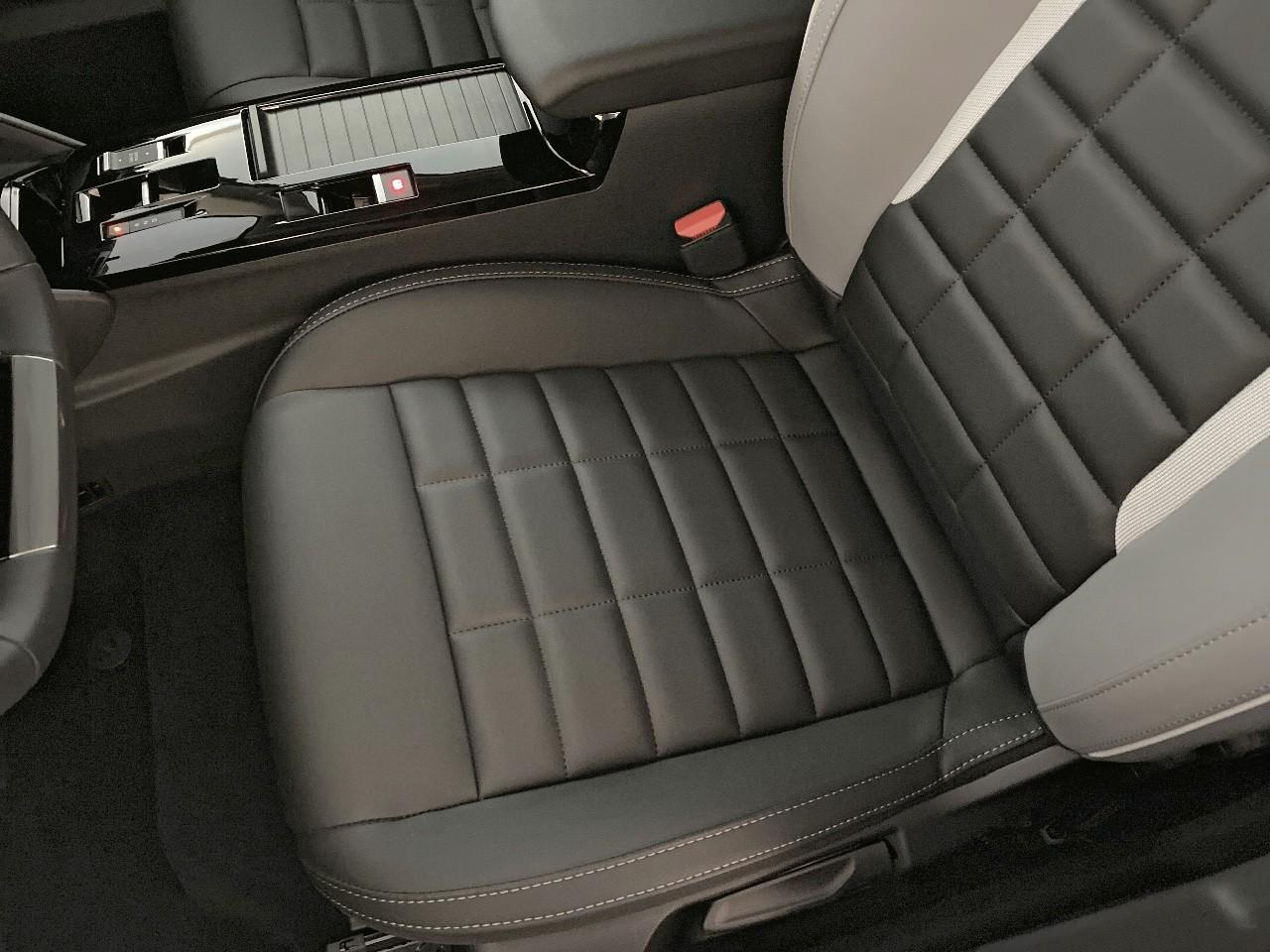 Citroën C4 hybride 145 ch e-dcs6 max — photo 9