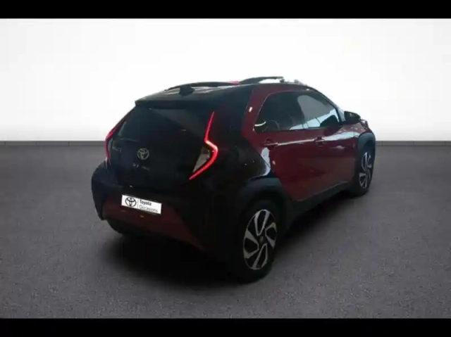 Toyota Aygo x 1.0 vvt-i 72ch design my24 — photo 6