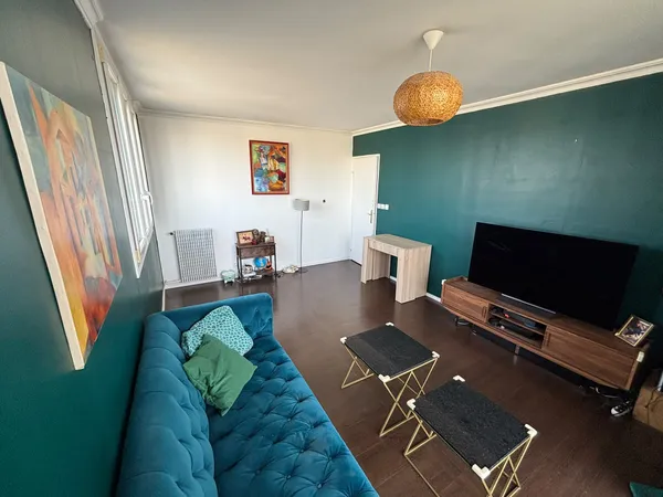 Vend appartement 83 m2 à Chilly Mazarin