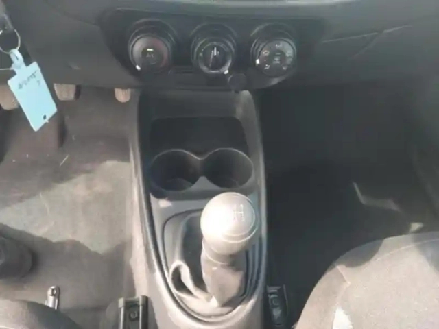 Toyota Aygo X 1.0 vvt-i 72ch active — photo 30