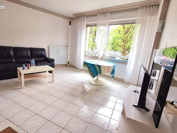 1 CHAMBRE DANS BEAU F4 85m² HYPER CENTRE